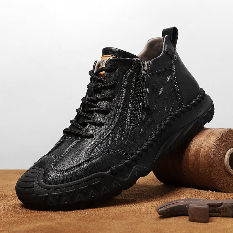Men's vintage work boots, suitable for outdoor use