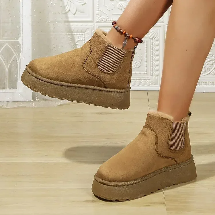 Supportive footwear for sensitive feet