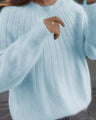 ALEXIA | ELEGANT RIBBED SWEATER WITH ROUND NECK AND FLUFFY COLLAR
