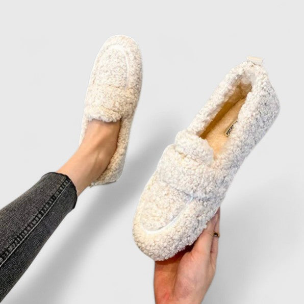 Serenity™ | Soft, warm slippers