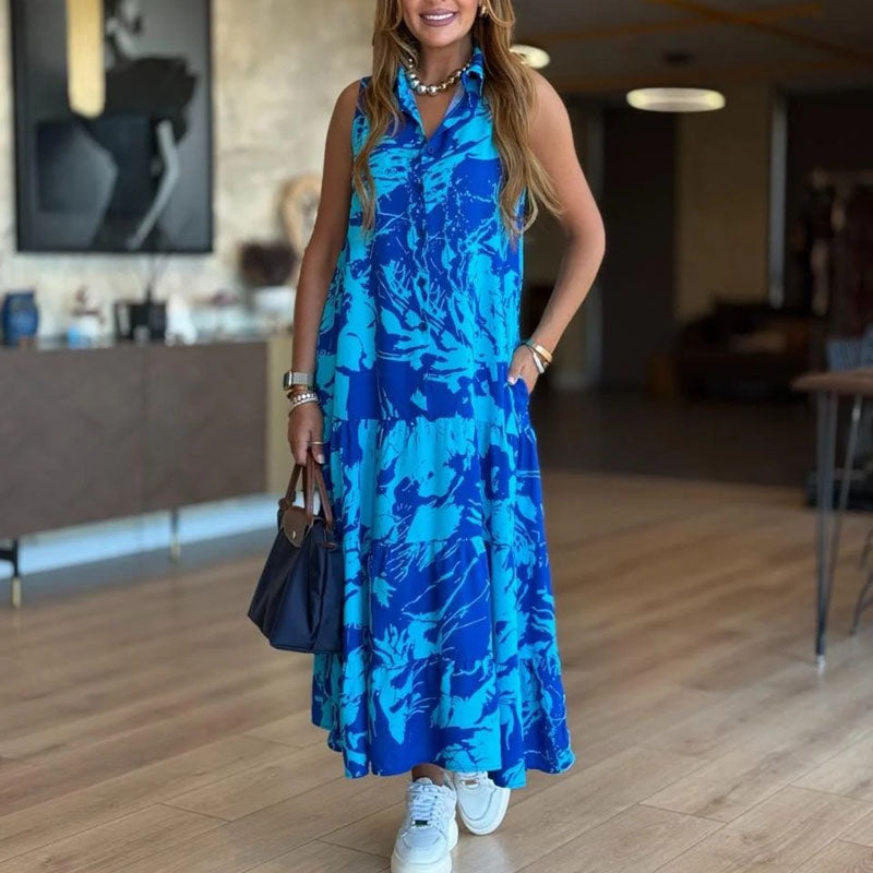 Dress with pleats and pockets in Serenity print