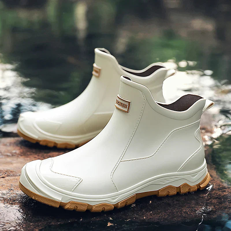Waterproof, robust off-road boots for women