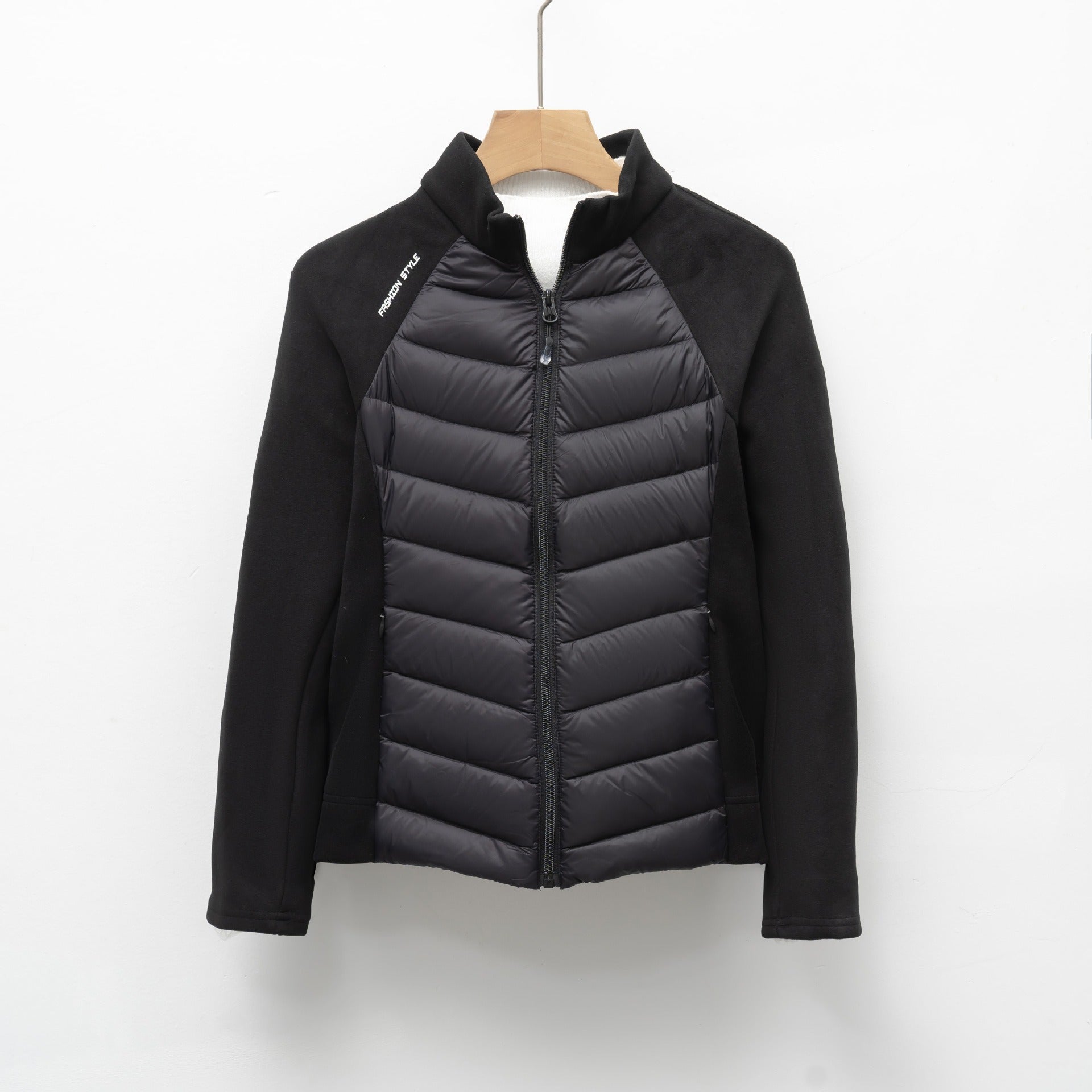 Form-fitting down jacket in Korean style